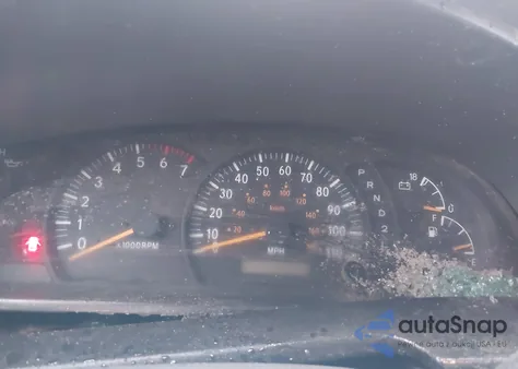 2000 Toyota Tundra Sr5 V8 from USA, damaged, VIN 5TBBT4416YS084790